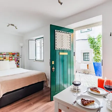 Alfama's Spot - Ground Floor Лісабон